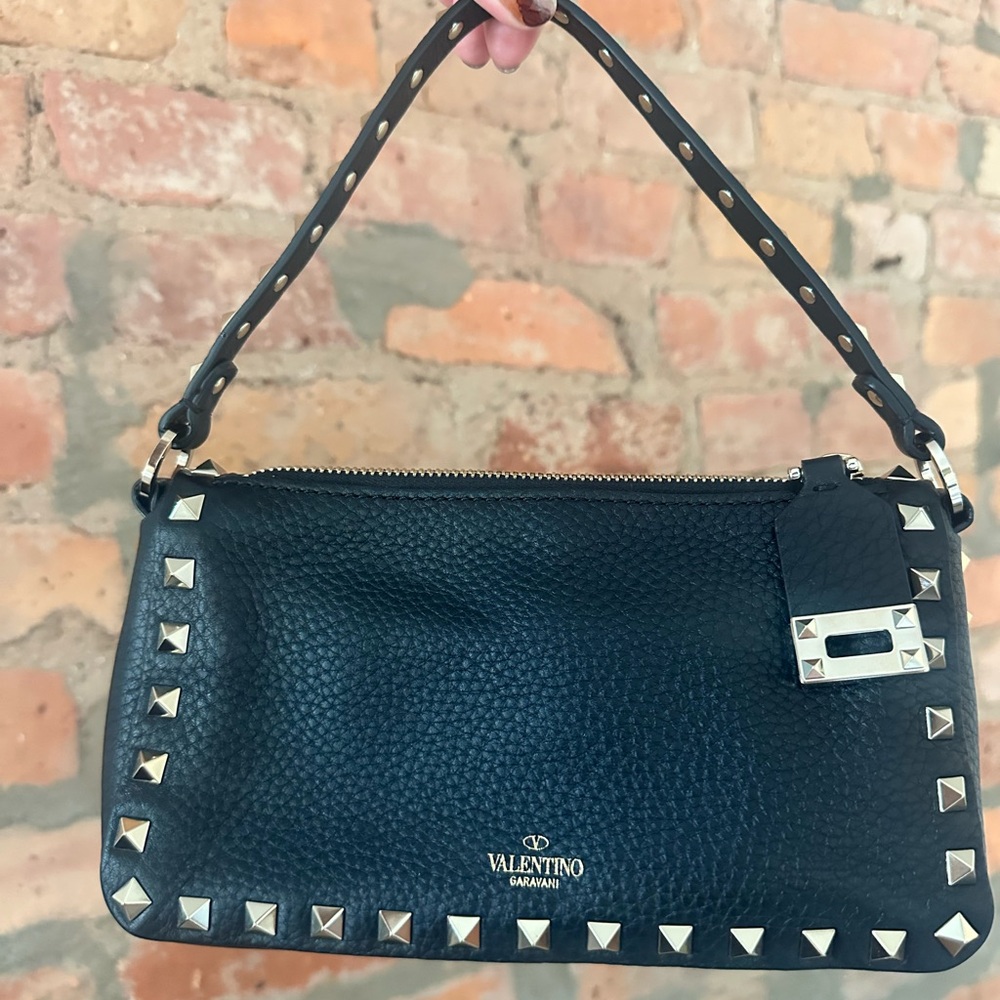 Valentino Small Rockstud Grainy Calfskin Crossbody Bag in Black